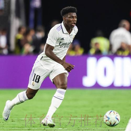 皇马可召回阿拉维斯的马林 或让琼阿梅尼客串中卫